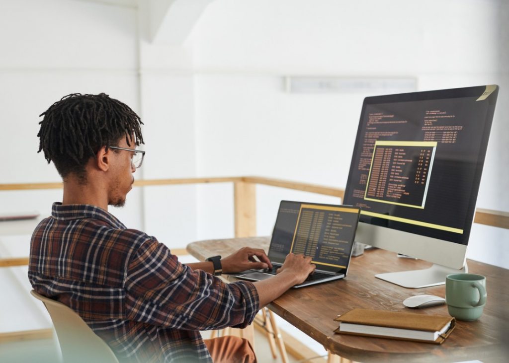 Youth programmer working in the Canadian auto industry